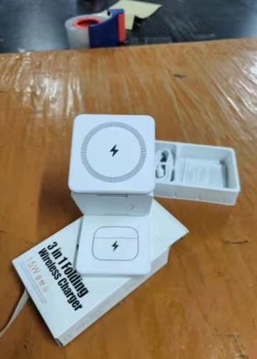 3-in-1 Foldable Wireless Charging Station